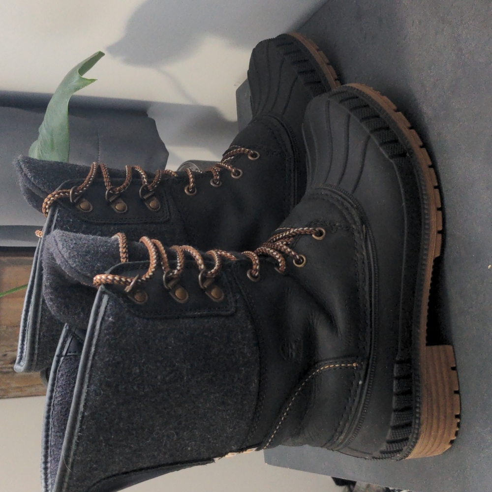 Kamik Women's sz. 8 Sienna 2 Boots